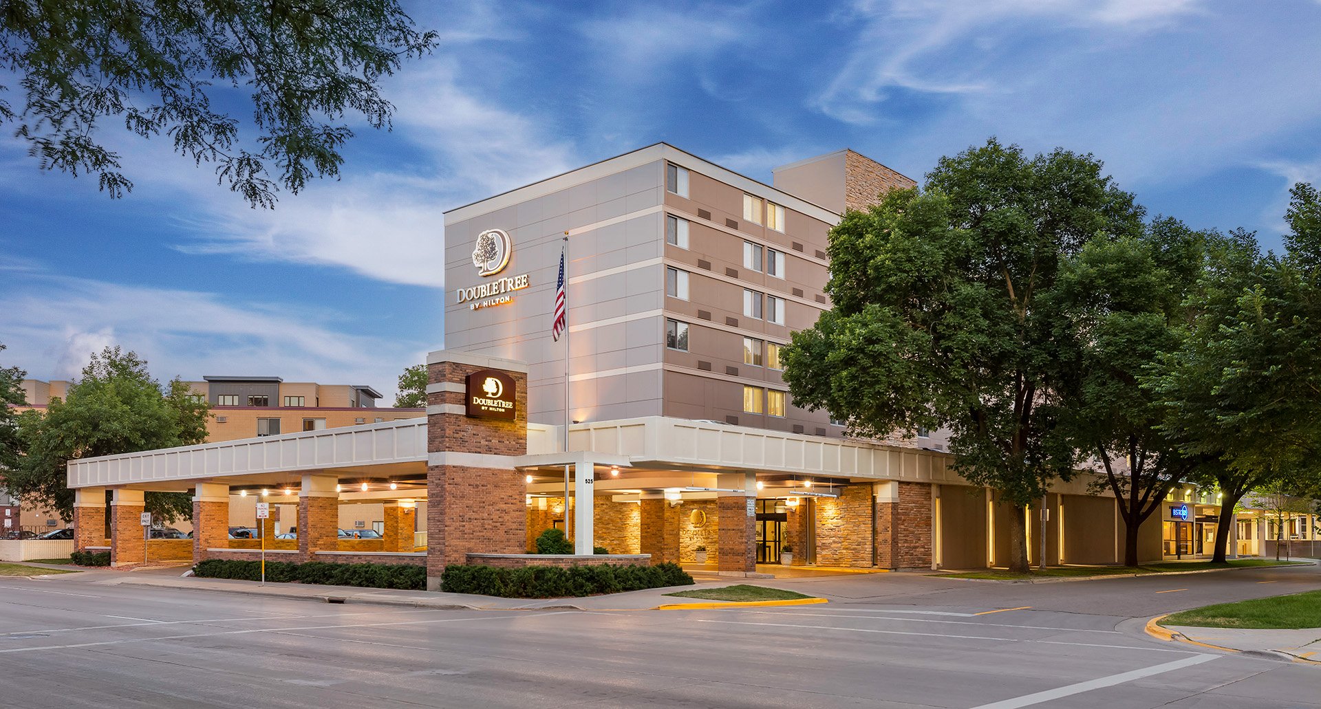 DoubleTree by Hilton Madison Downtown